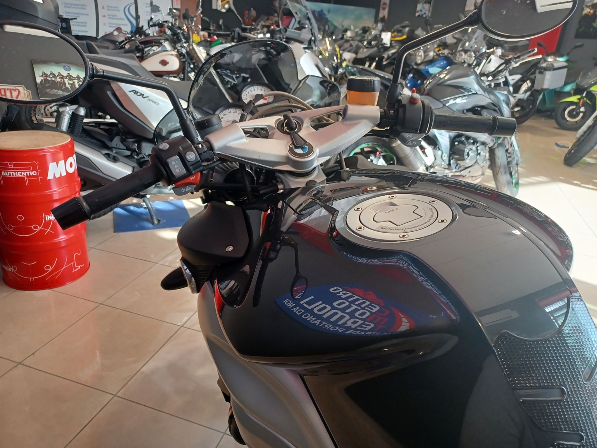 K 1200 R - Centro Moto Termoli S.R.L.