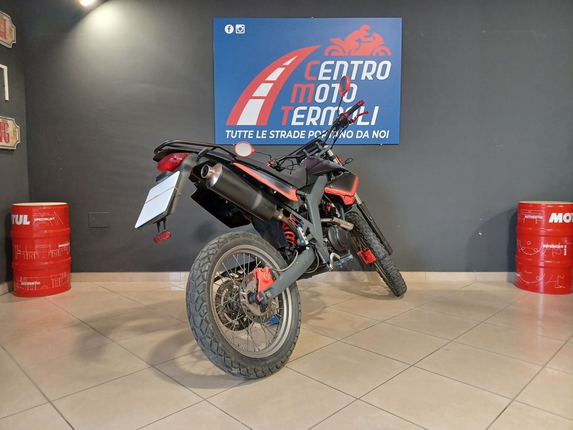 Senda 125 R - Centro Moto Termoli S.R.L.
