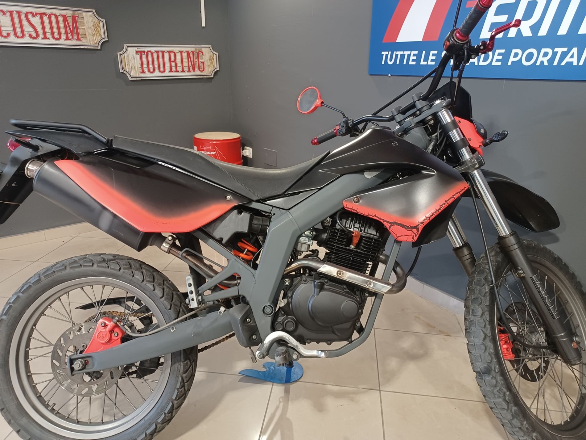 Senda 125 R - Centro Moto Termoli S.R.L.