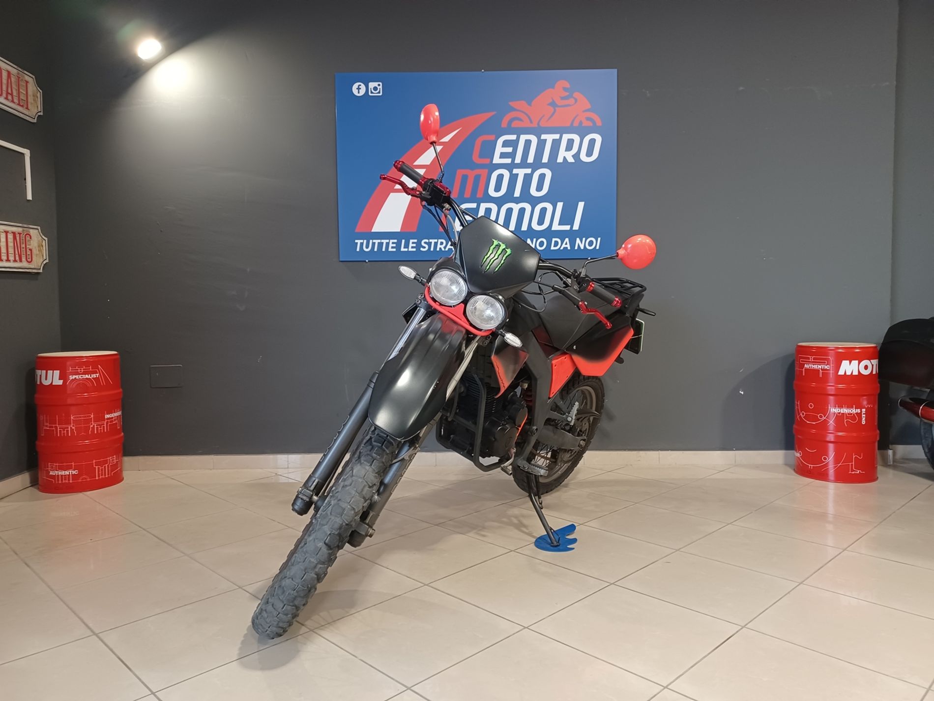 Senda 125 R - Centro Moto Termoli S.R.L.