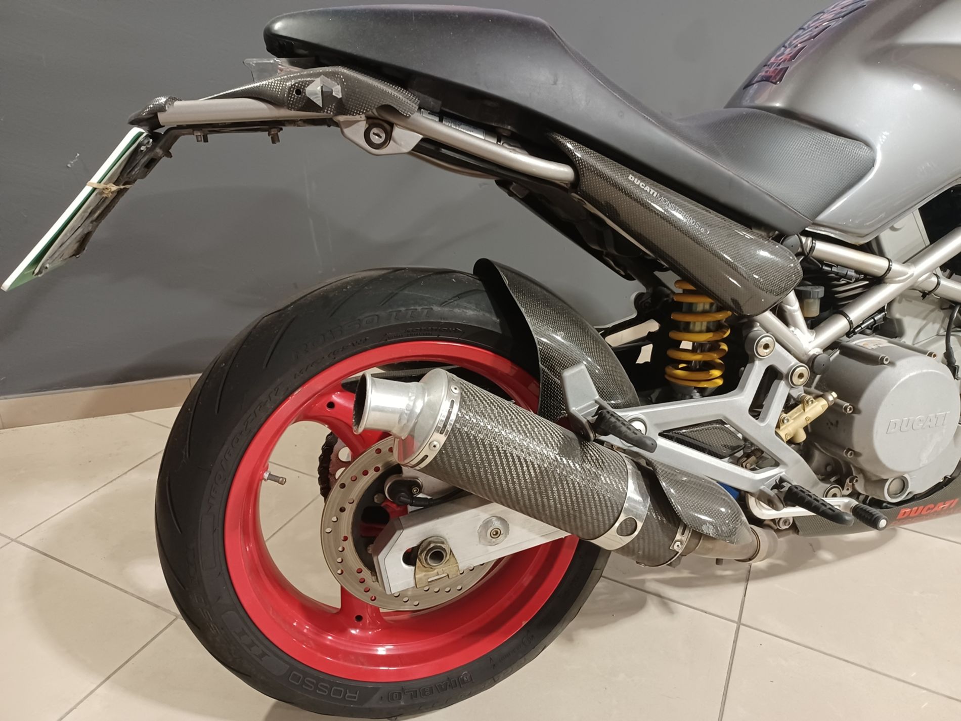 Monster 800 - Centro Moto Termoli S.R.L.