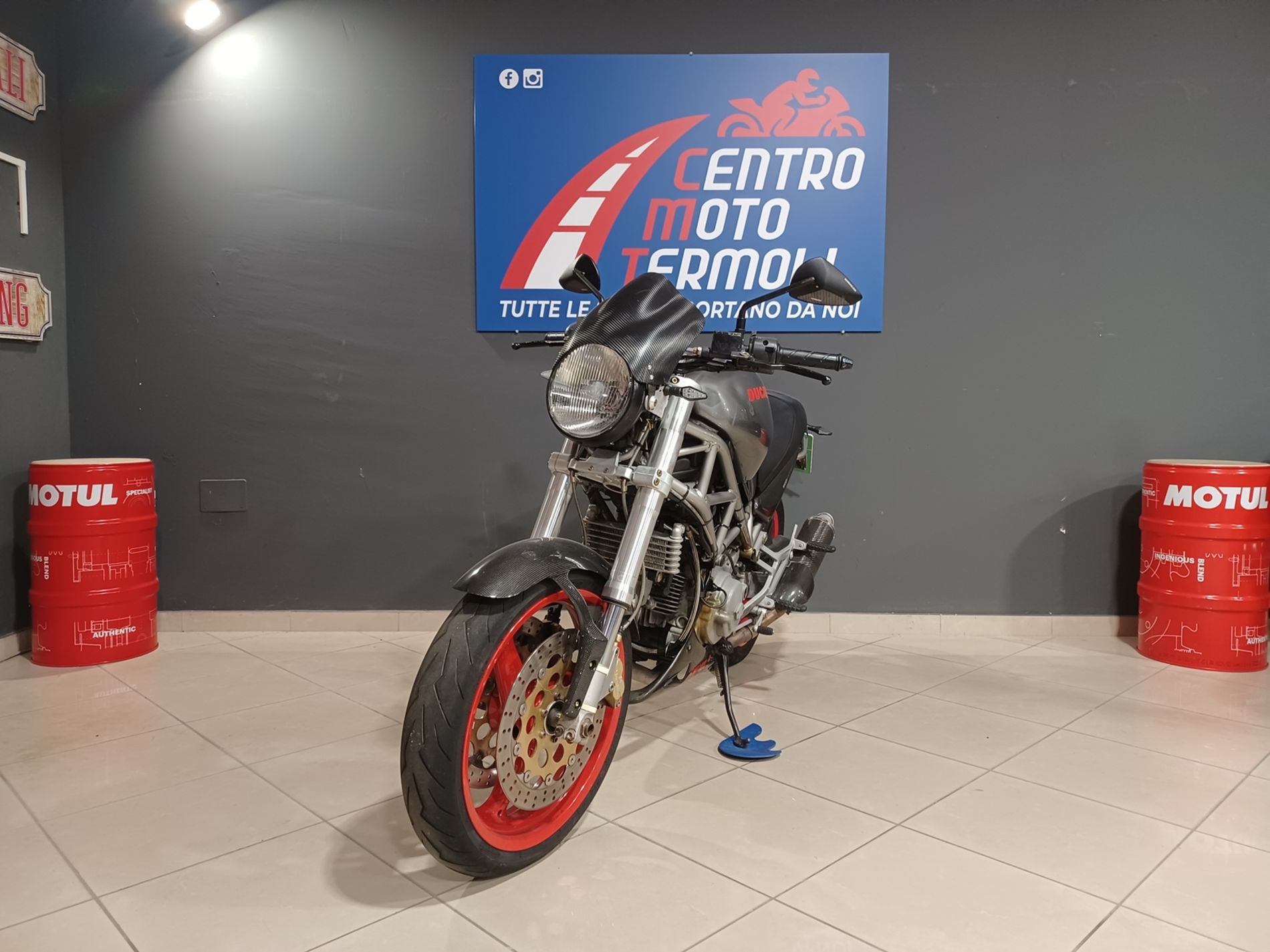 Monster 800 - Centro Moto Termoli S.R.L.