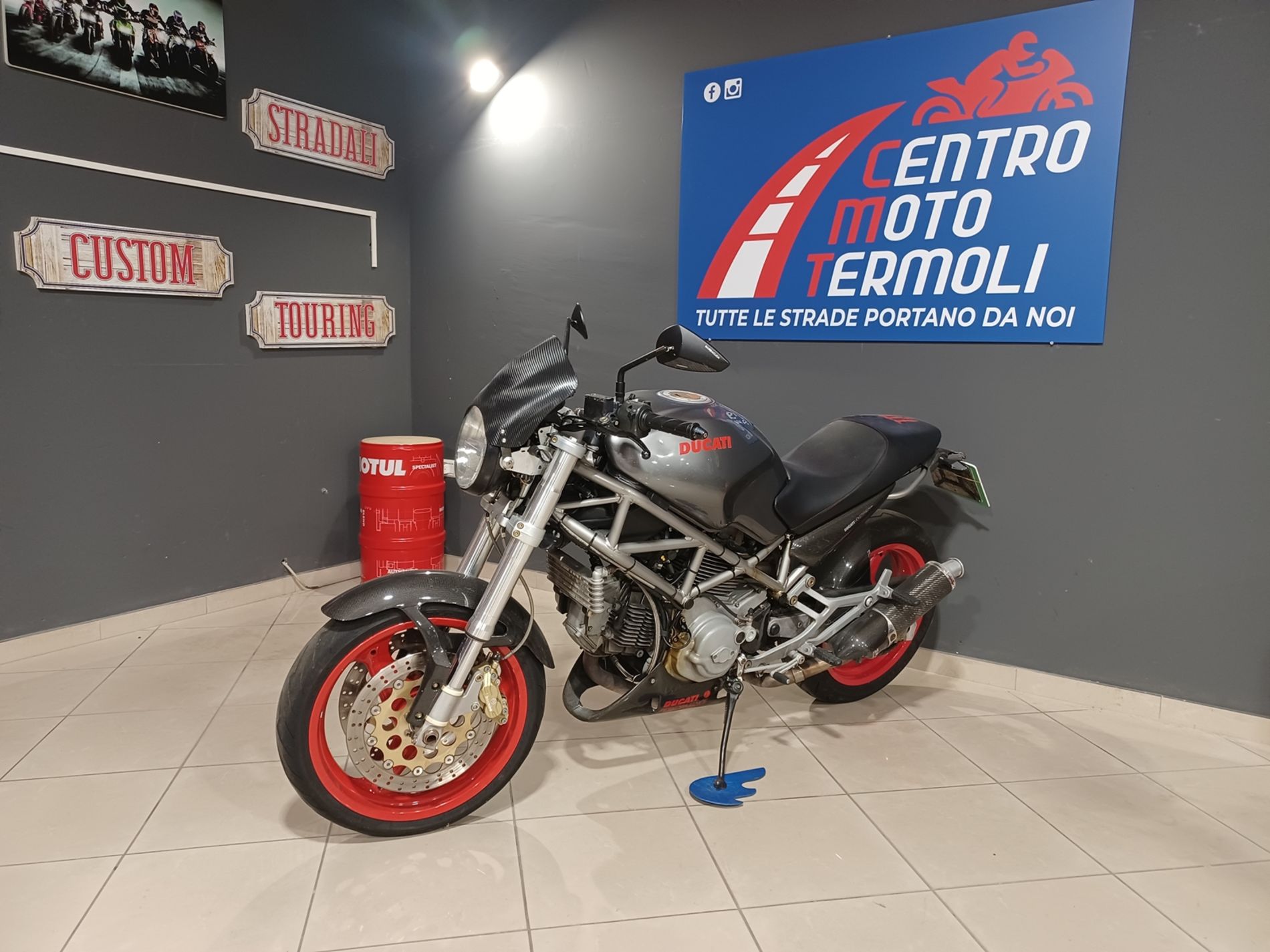 Monster 800 - Centro Moto Termoli S.R.L.