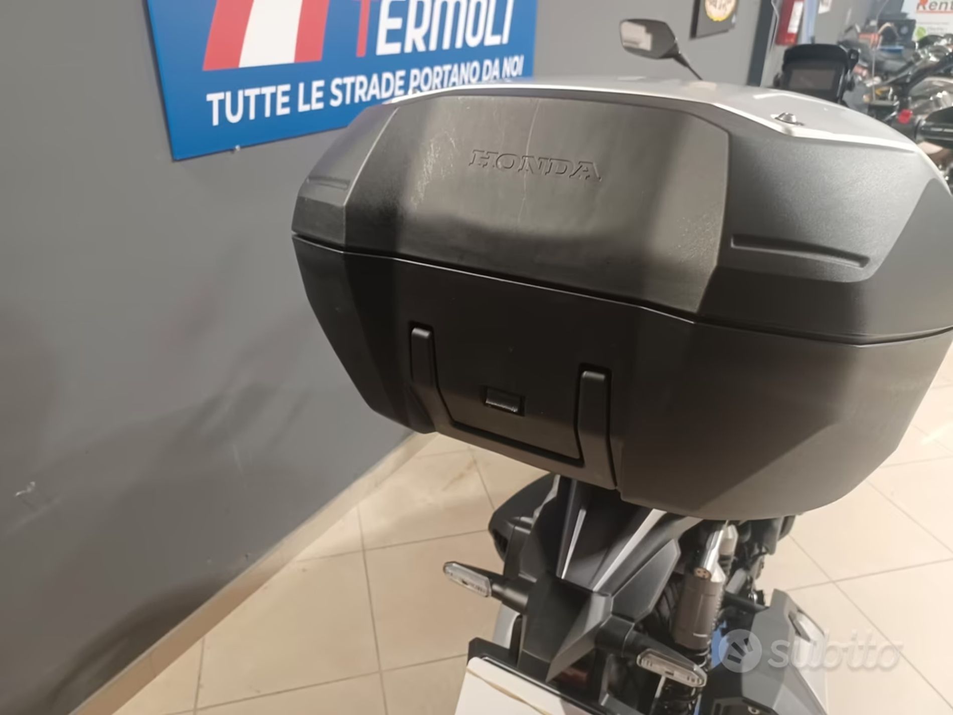 Honda ADV 350 - Centro Moto Termoli S.R.L.