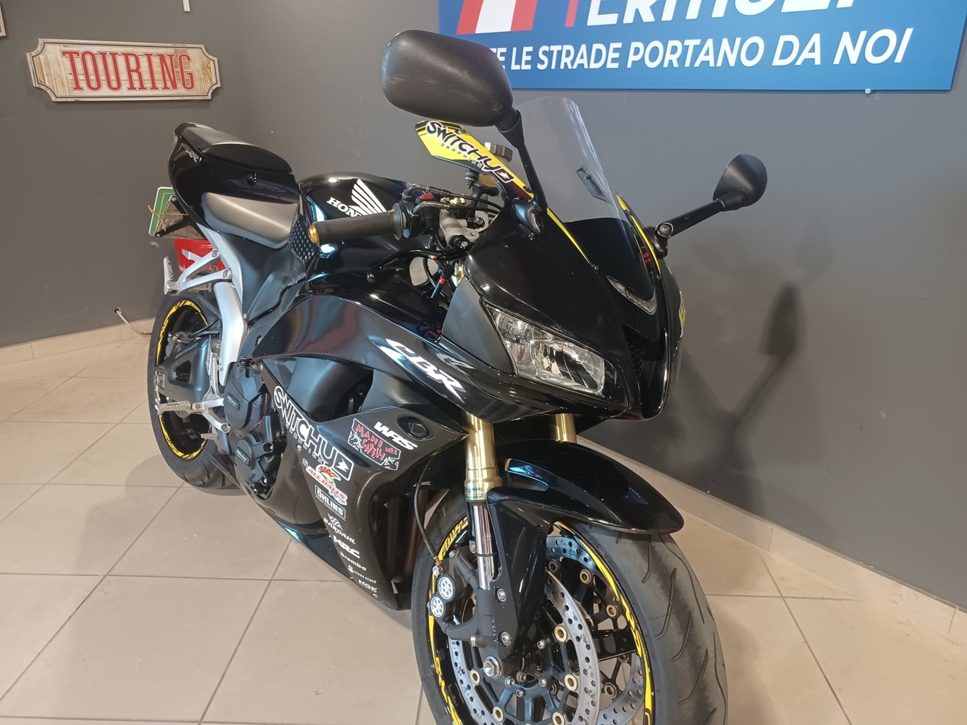 CBR 600 RR E3 my07 - Centro Moto Termoli S.R.L.