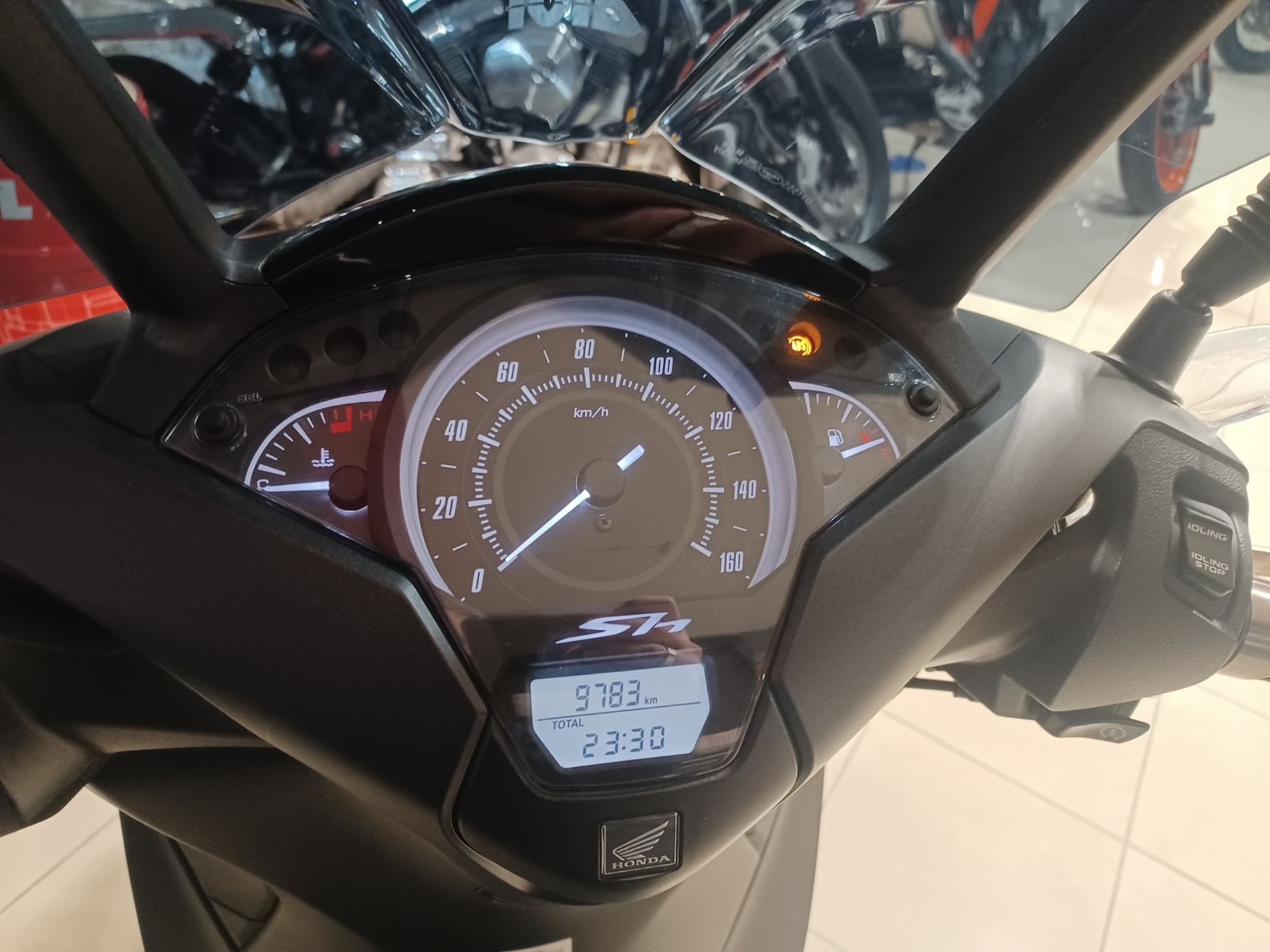 SH 150 Abs my17 - Centro Moto Termoli S.R.L.