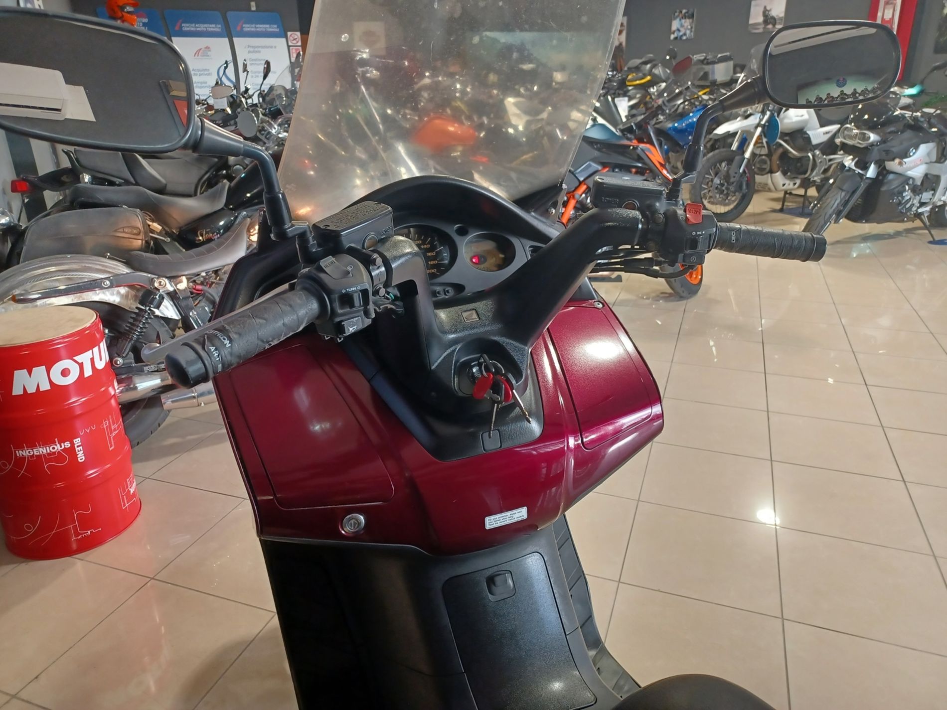 Silverwing FJSB 600 - Centro Moto Termoli S.R.L.