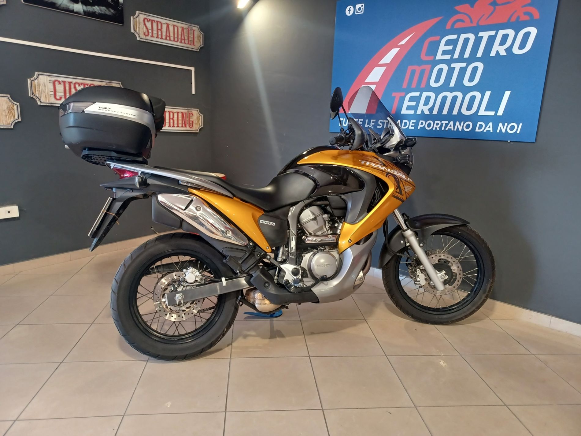 Transalp 700 Abs - Centro Moto Termoli S.R.L.