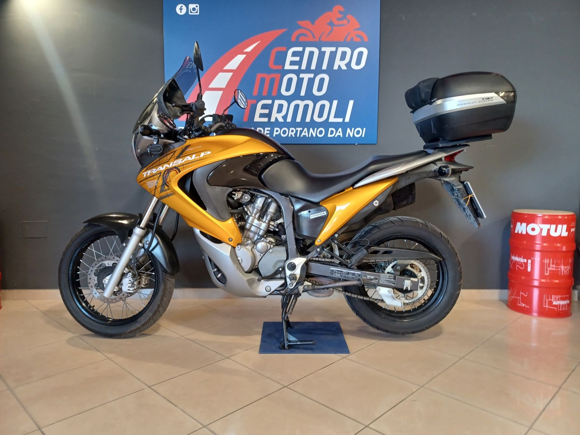 Transalp 700 Abs - Centro Moto Termoli S.R.L.