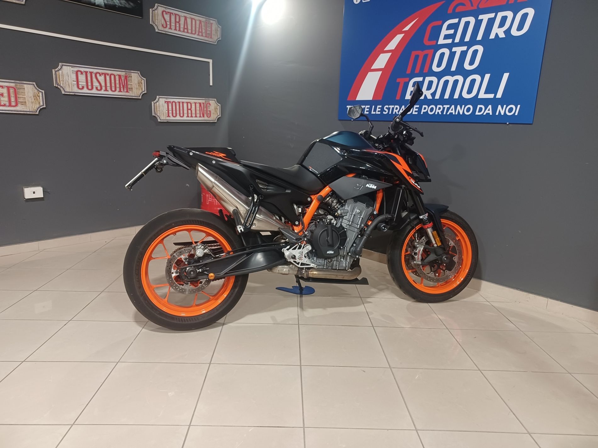 890 Duke R my21 - Centro Moto Termoli S.R.L.