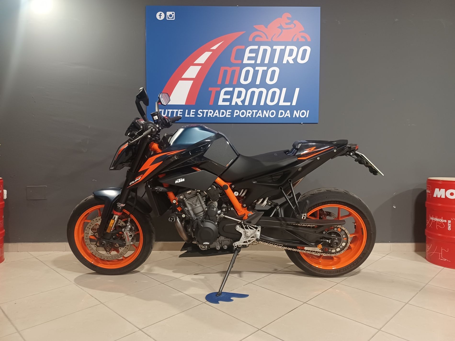 890 Duke R my21 - Centro Moto Termoli S.R.L.
