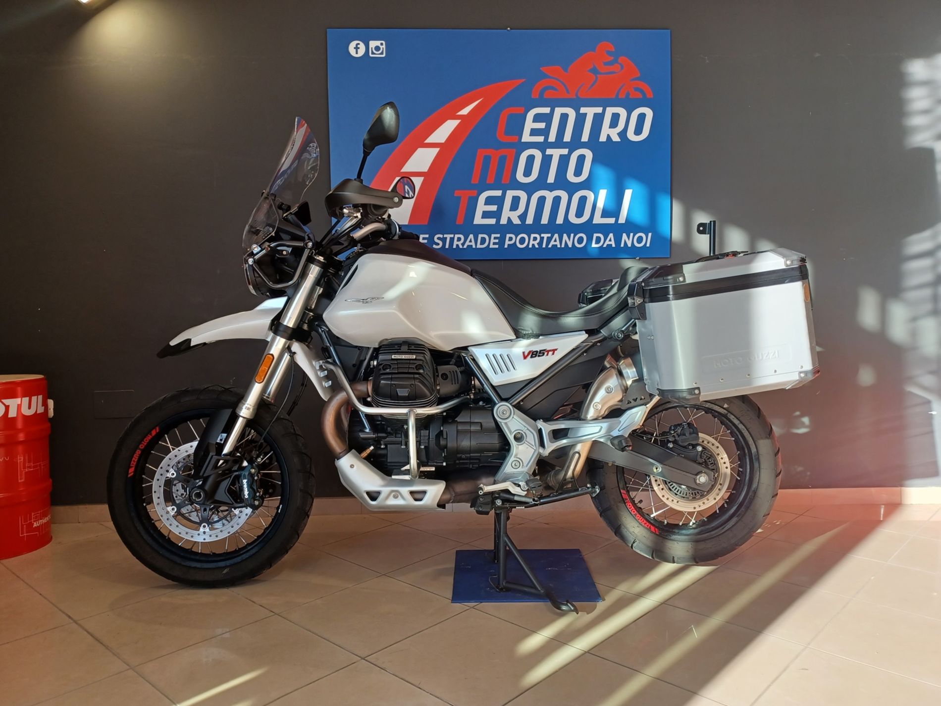 V85 TT Abs my19 - Centro Moto Termoli S.R.L.