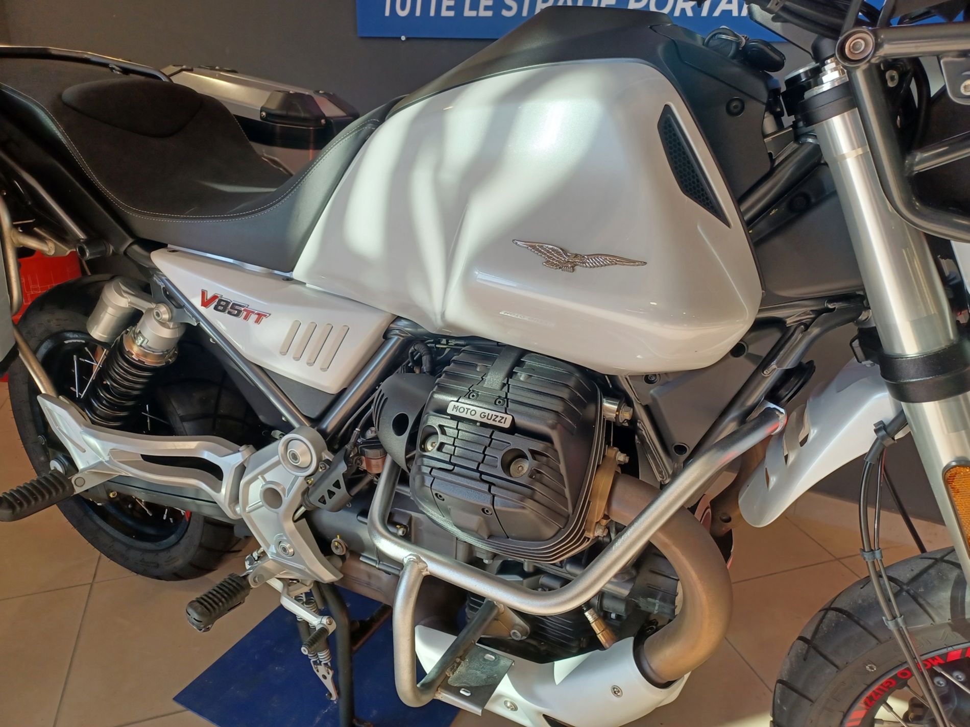 V85 TT Abs my19 - Centro Moto Termoli S.R.L.