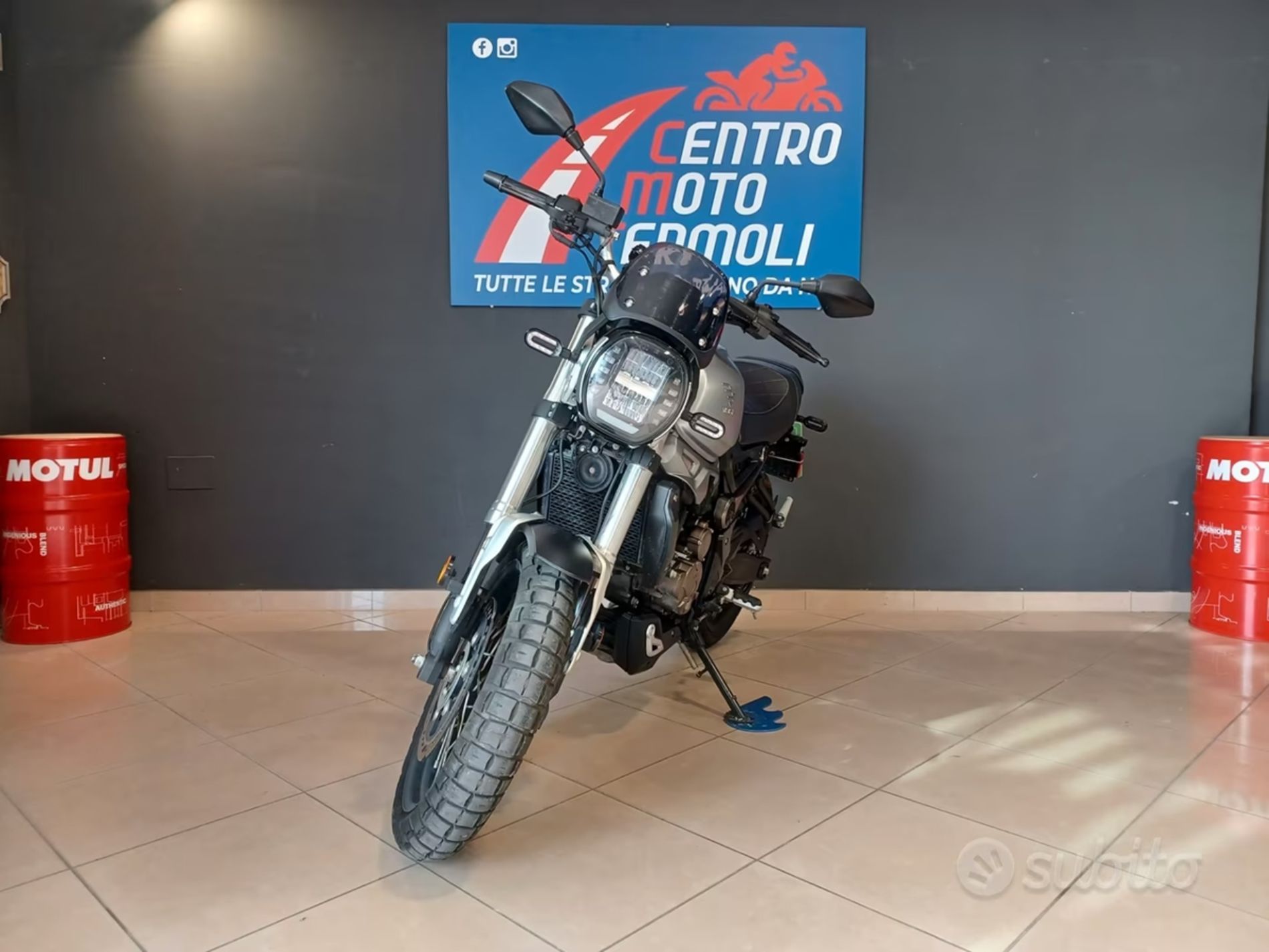 Voge Trofeo 300 AC Scrambler - Centro Moto Termoli S.R.L.