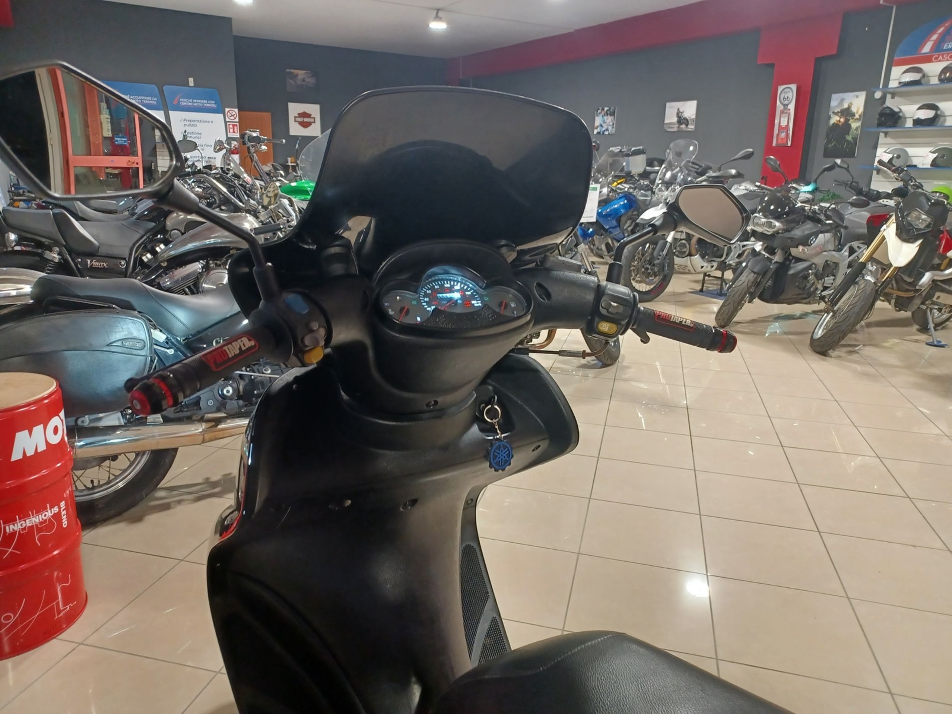 Majesty 125 fd post. - Centro Moto Termoli S.R.L.