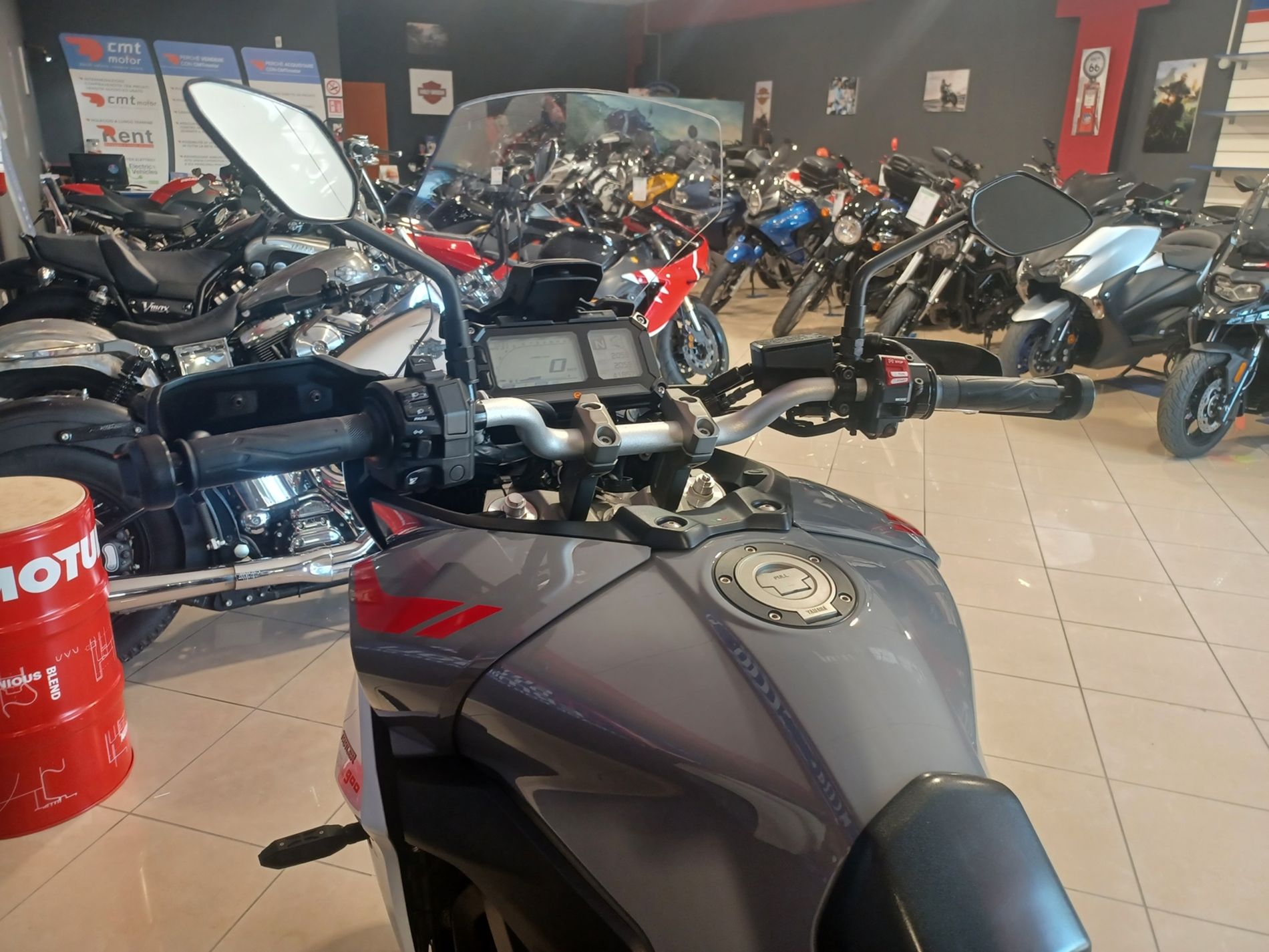 Tracer 900 Abs my18 - Centro Moto Termoli S.R.L.