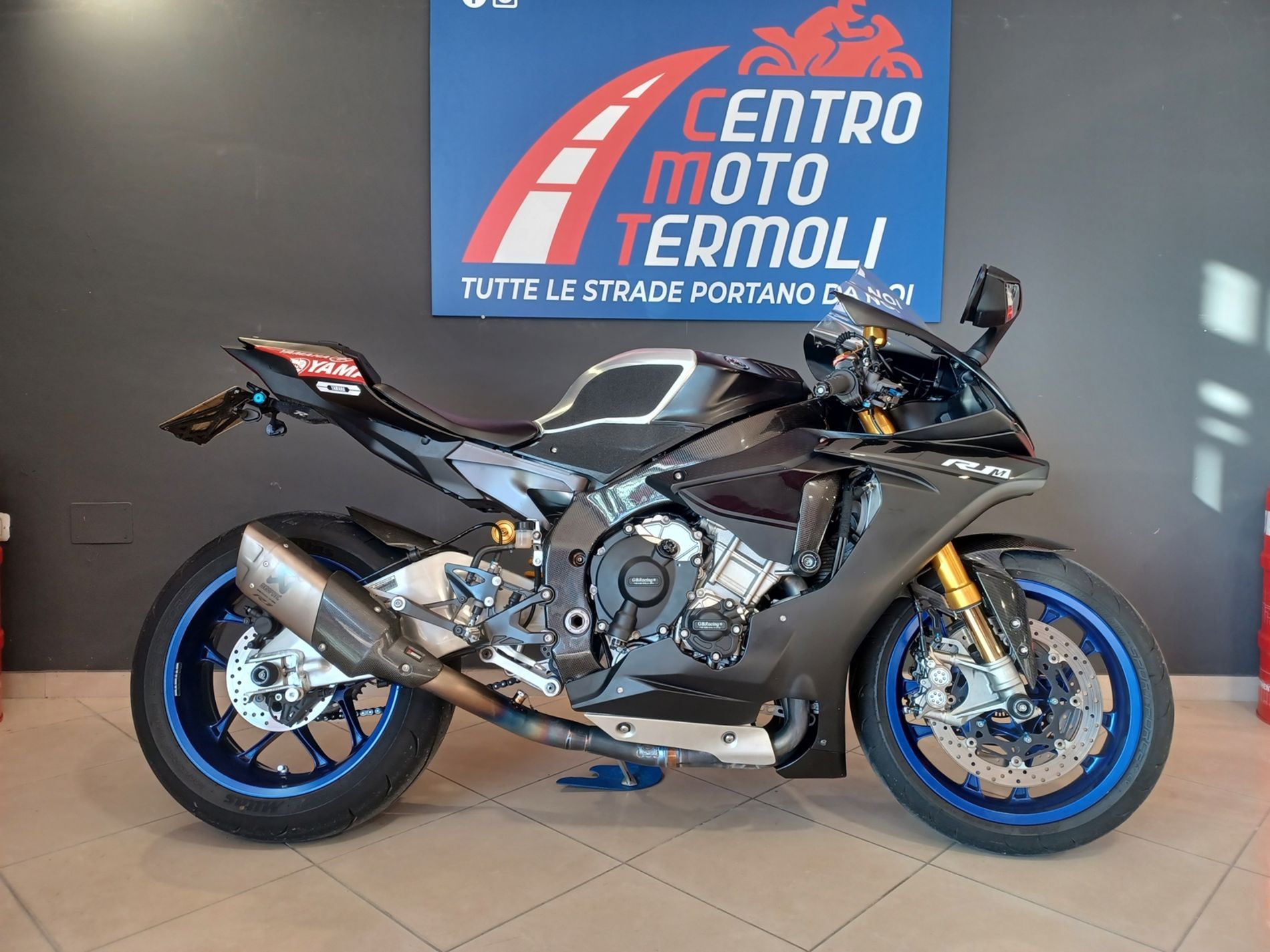 R1M 1000 YZF Abs my17 - Centro Moto Termoli S.R.L.