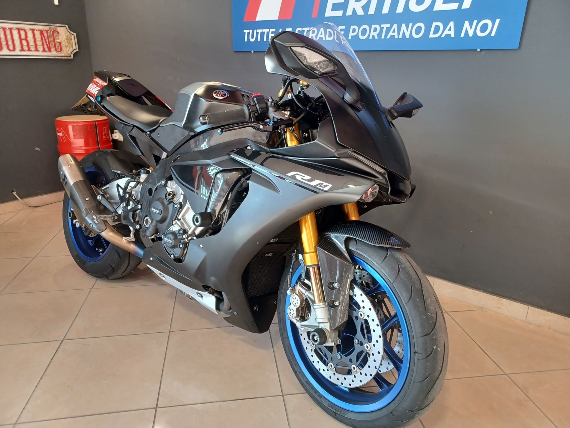 R1M 1000 YZF Abs my17 - Centro Moto Termoli S.R.L.