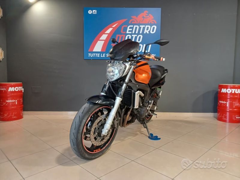 YAMAHA FZ6 600 FZ6 600 N - Centro Moto Termoli S.R.L.